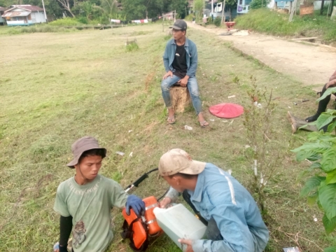 KERJA SAMA MEMBERSIKAN LINGKUNGAN