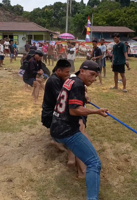 tim tarik tambang